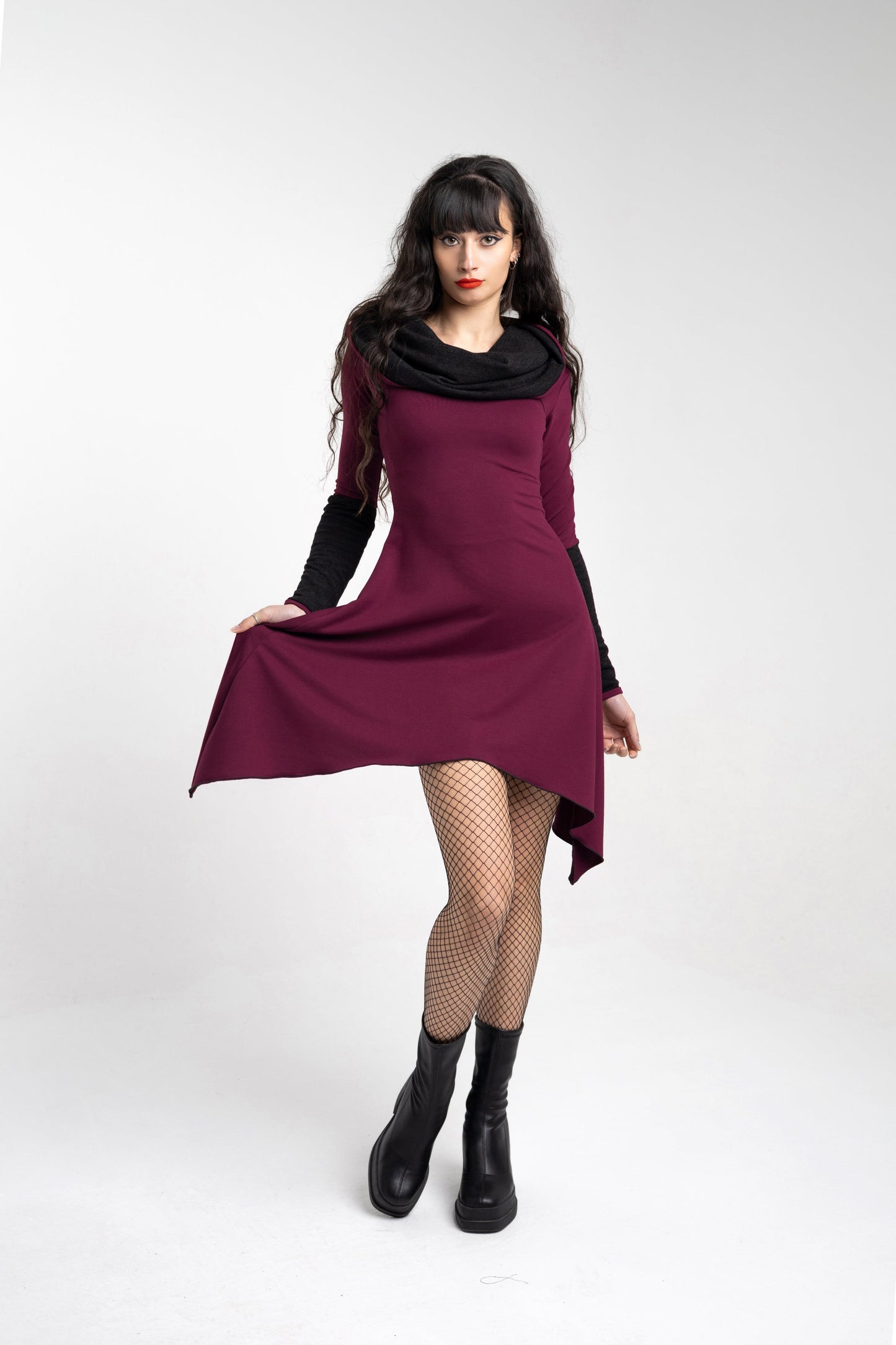 Schwarzes Kapuzen-Tunika-Kleid für Elfen