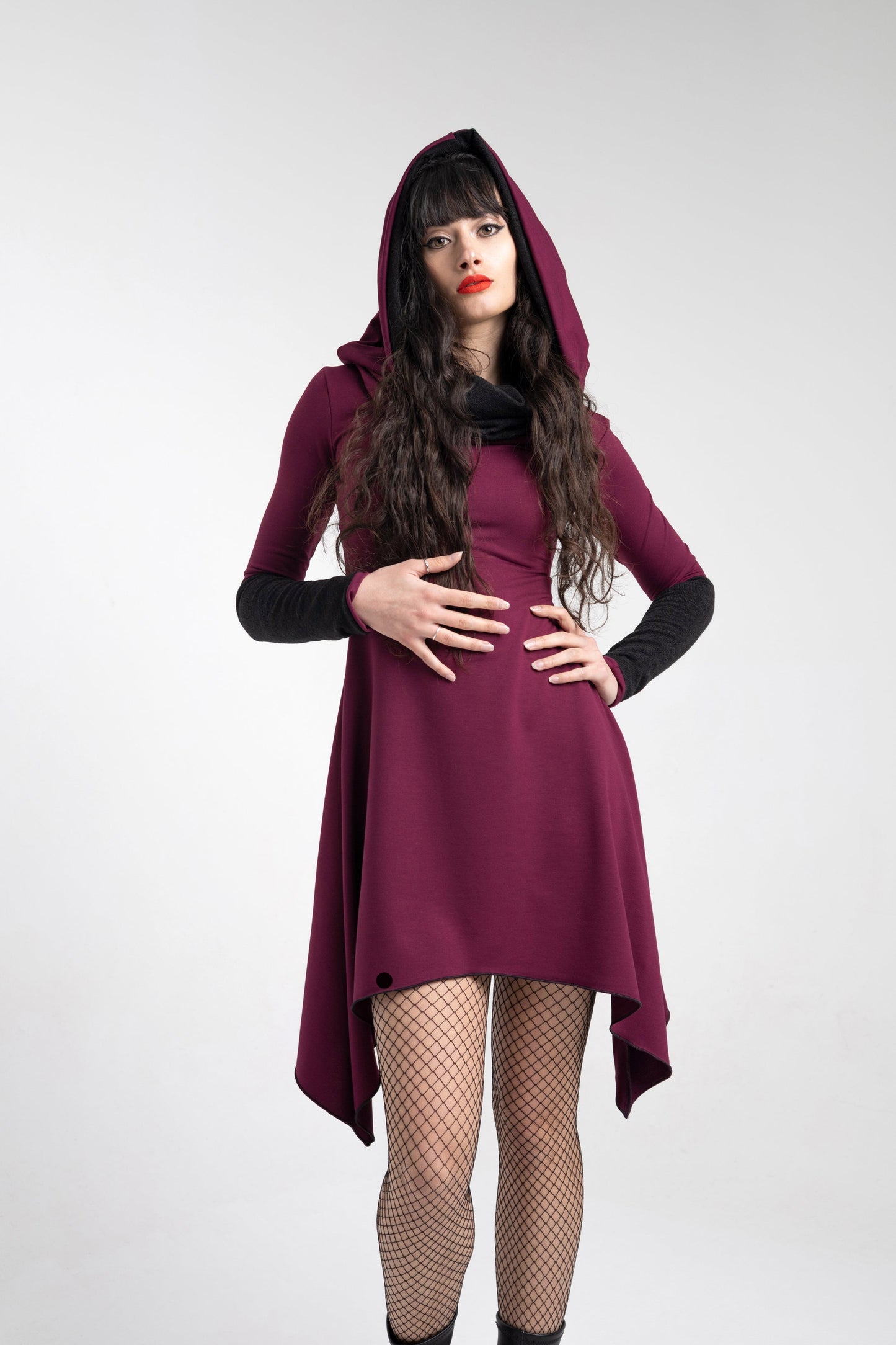 Schwarzes Kapuzen-Tunika-Kleid für Elfen