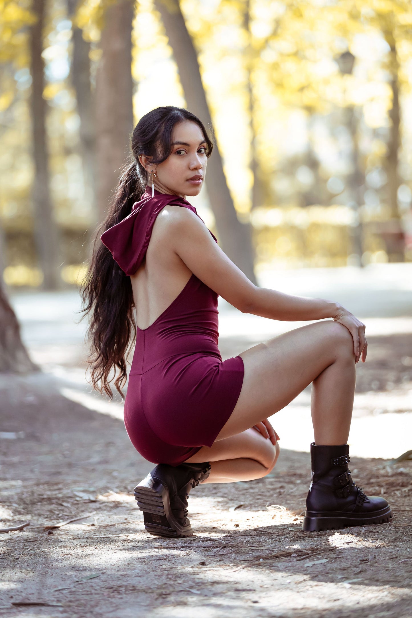 Kapuzenshirt bordeaux rückenfreies Playsuit – Yoga Romper