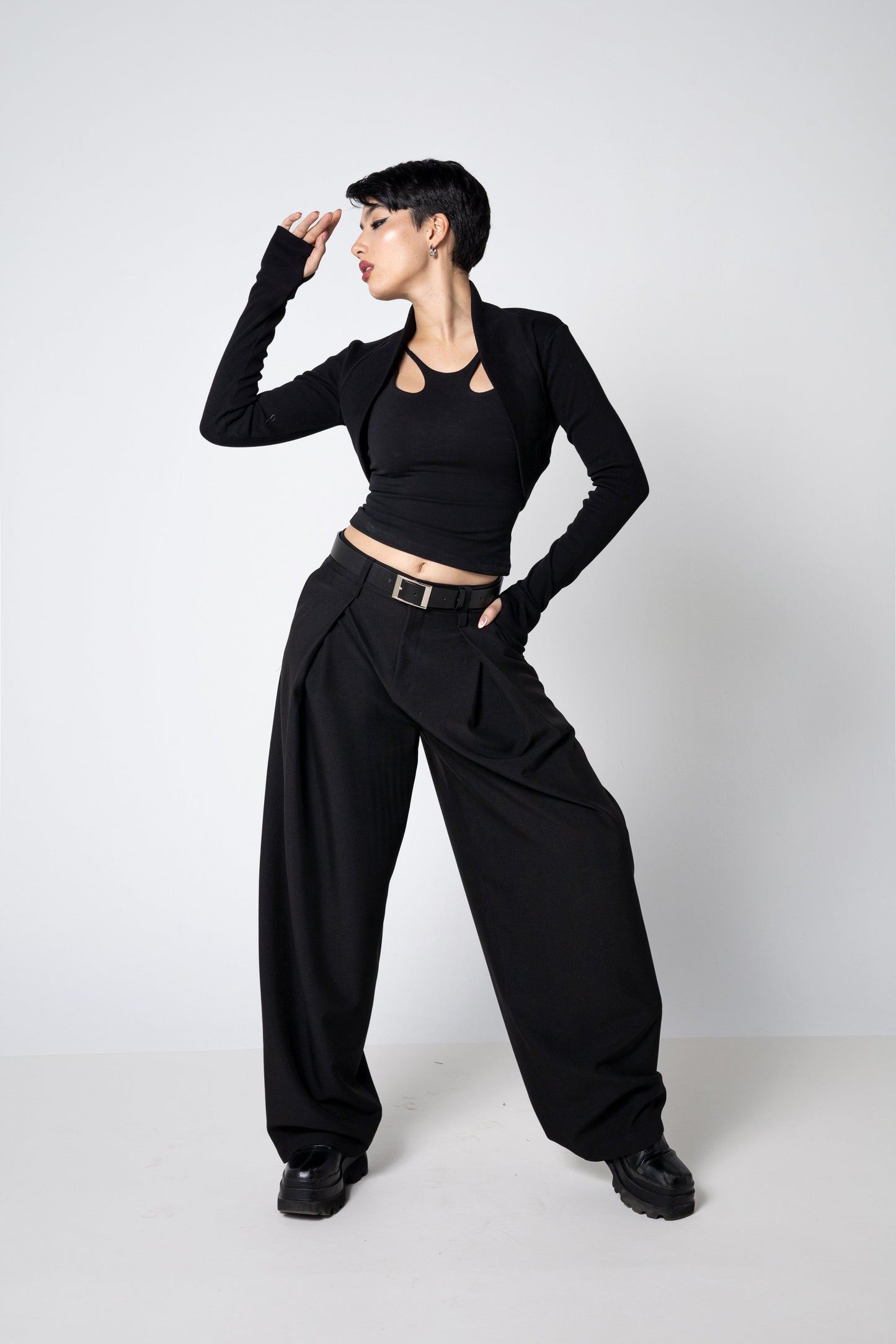 MIA Top – Bio-Baumwolle Cut-Out Träger Tank