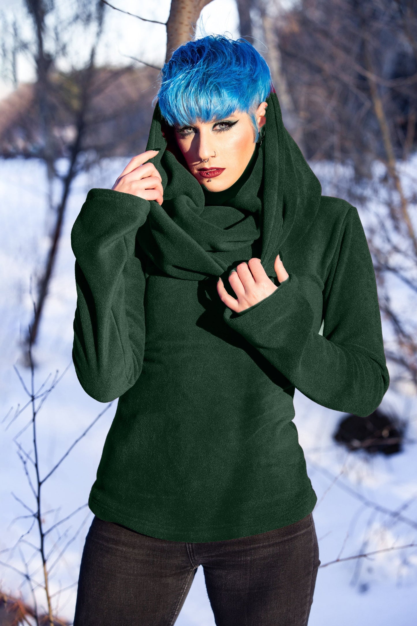 Smaragd-Fee Kapuzenpullover mit Cowl-Neck